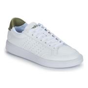 Lage Sneakers adidas NOVA COURT