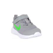 Sneakers Nike 009 REVOLUTION 6 LT