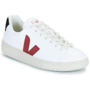 Lage Sneakers Veja URCA