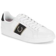 Lage Sneakers Fred Perry B721 Leather Branded Webbing