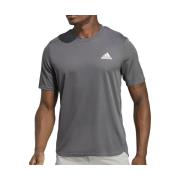 T-shirt adidas -