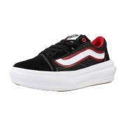 Sneakers Vans OLD SKOOL OVERT CC