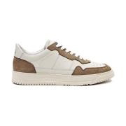 Sneakers National Standard -