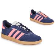 Lage Sneakers adidas BREAKNET SLEEK SUEDE