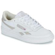 Lage Sneakers Reebok Classic CLUB C REVENGE