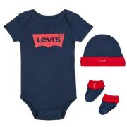 Pyjama's / nachthemden Levis LHN BATWING ONESIE HAT BOOTIE