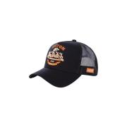 Pet Von Dutch -