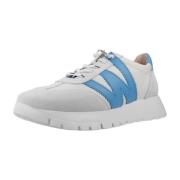 Sneakers Wonders A2476