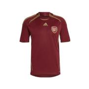 T-shirt adidas -