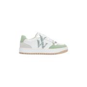 Sneakers Vanessa Wu CALIE