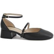 Klassieke Schoenen Café Noir CAF-E25-FD4005-NE
