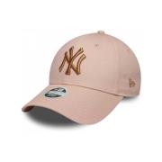 Pet New-Era Wmns metallic logo 9forty neyyan