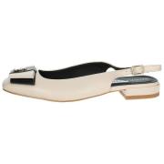 Ballerina's Patrizia Pepe PJ276.02