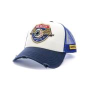 Pet Von Dutch -