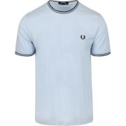 T-shirt Fred Perry M1588 Twin Tipped T-shirt Licht blauw
