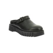 Slippers Kickers Kick Faya