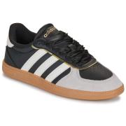 Lage Sneakers adidas BREAKNET SLEEK