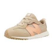 Lage Sneakers New Balance NW327 WO