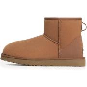 Snowboots UGG M Classic Mini