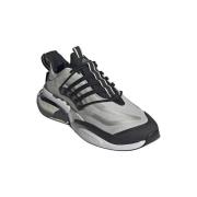 Lage Sneakers adidas Alphaboost V1