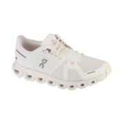 Nette Schoenen On Cloud 6