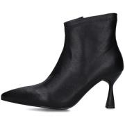 Enkellaarzen Uma Parker 648.02.25P