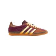 Lage Sneakers adidas Gazelle Indoor Maroon Almost Yellow