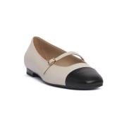 Ballerina's Frau NAPPA NERO CREAM