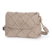 Handtas Guess STO ZAINA FLAP SH