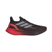Lage Sneakers adidas Chaussures de Fitness Rouge