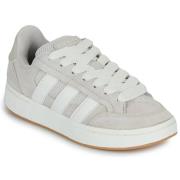Lage Sneakers adidas GC ALPHA SK8