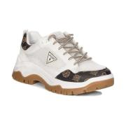 Lage Sneakers Guess FLJZY2FAL12