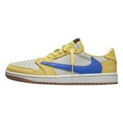 Lage Sneakers Nike 1 Retro Low OG SP Travis Scott Canary