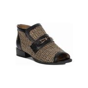 Low Boots Maciejka 0693439001