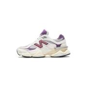 Lage Sneakers New Balance 9060 Magenta