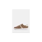 Lage Sneakers Guess FLFBTZ FAL12 BRITZ-BEIGE