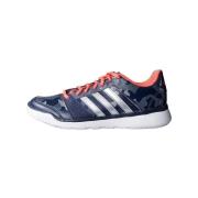 Sneakers adidas Essential Fun