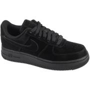 Lage Sneakers Nike Air Force 1 07 LX