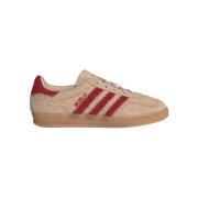 Lage Sneakers adidas Gazelle Indoor "Red"