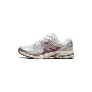 Sneakers New Balance 860v2 Northern Lights Pack Rosewood