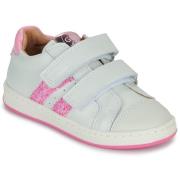 Lage Sneakers GBB EFFICACE