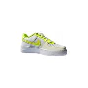 Lage Sneakers Nike Air Force Lv8