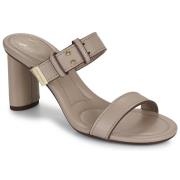 Sandalen Armani Exchange XW002576