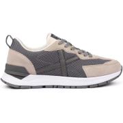 Lage Sneakers Munich Versatile 8832031