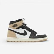 Hoge Sneakers Nike Jordan 1 Retro High OG Latte (Women's)