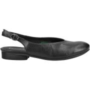 Ballerina's Think Pumps