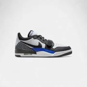 Lage Sneakers Nike Jordan Legacy 312 Low White Game Royal