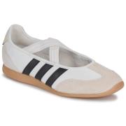 Lage Sneakers adidas BARREDA MARY JANE