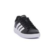 Lage Sneakers adidas JP9366