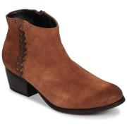 Enkellaarzen Clarks MAYPEARL